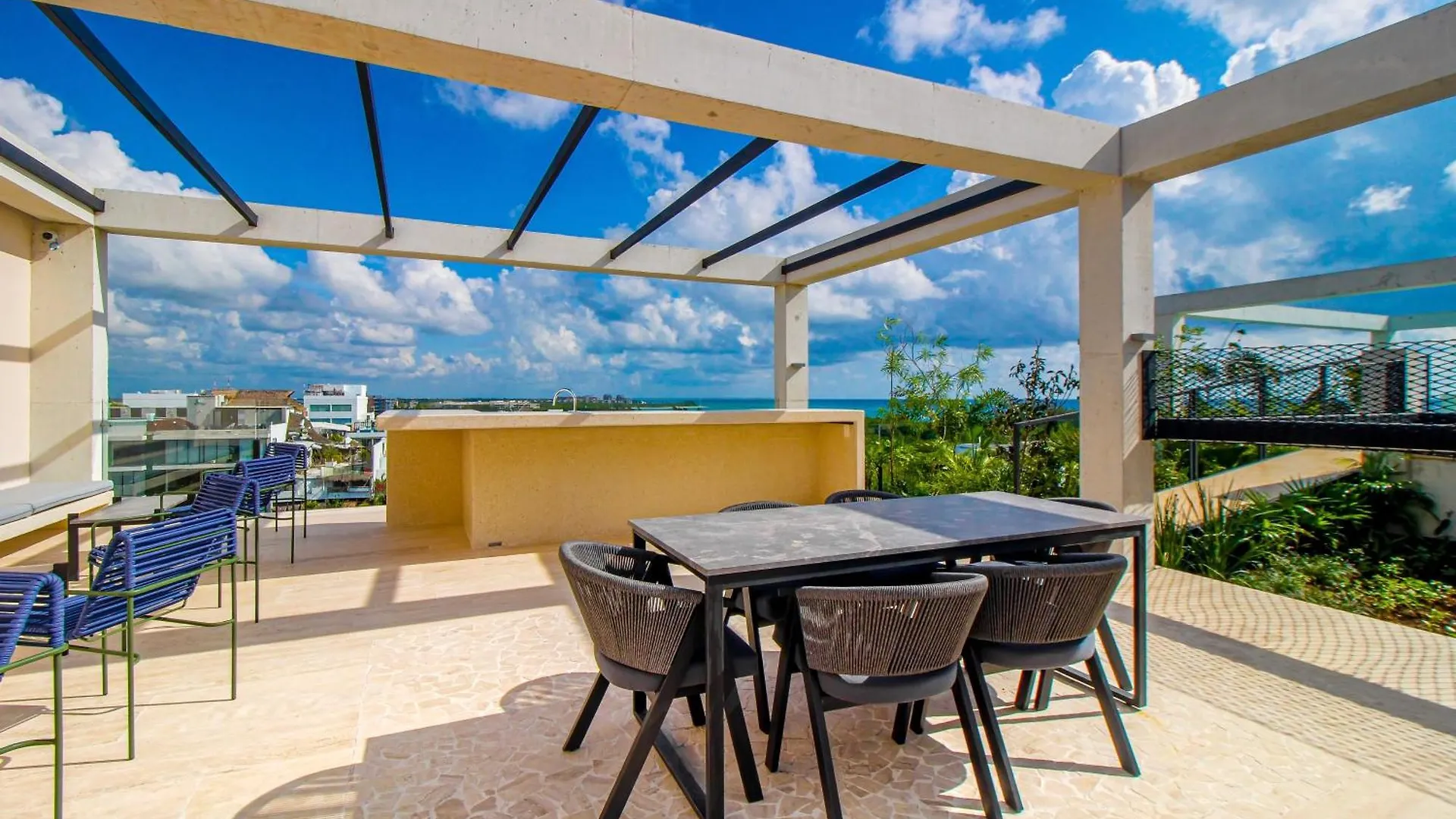 Ceren Luxury Apartments # 203A Playa del Carmen