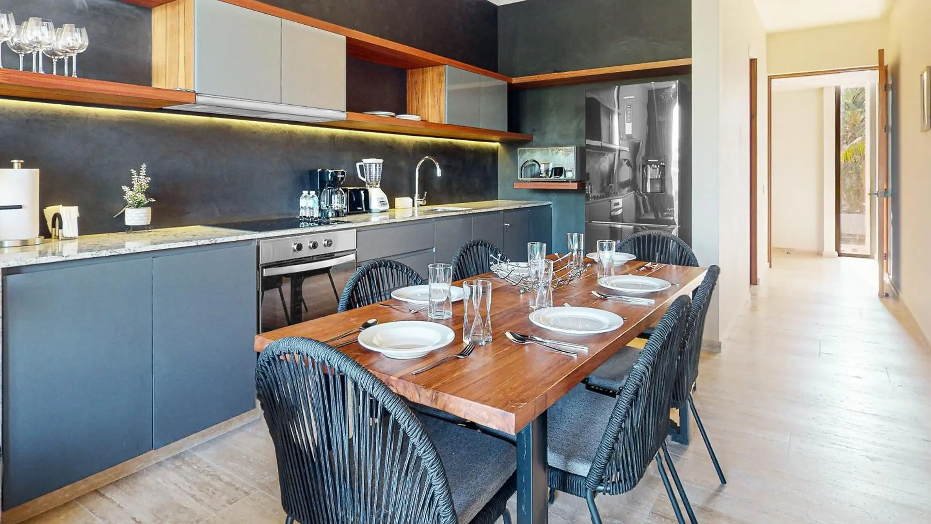 Ceren Luxury Apartments # 203A Playa del Carmen